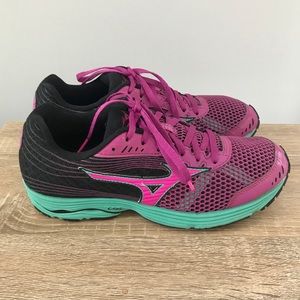 Mizuno Wave Sayonara 3 Running Althetic Shoes